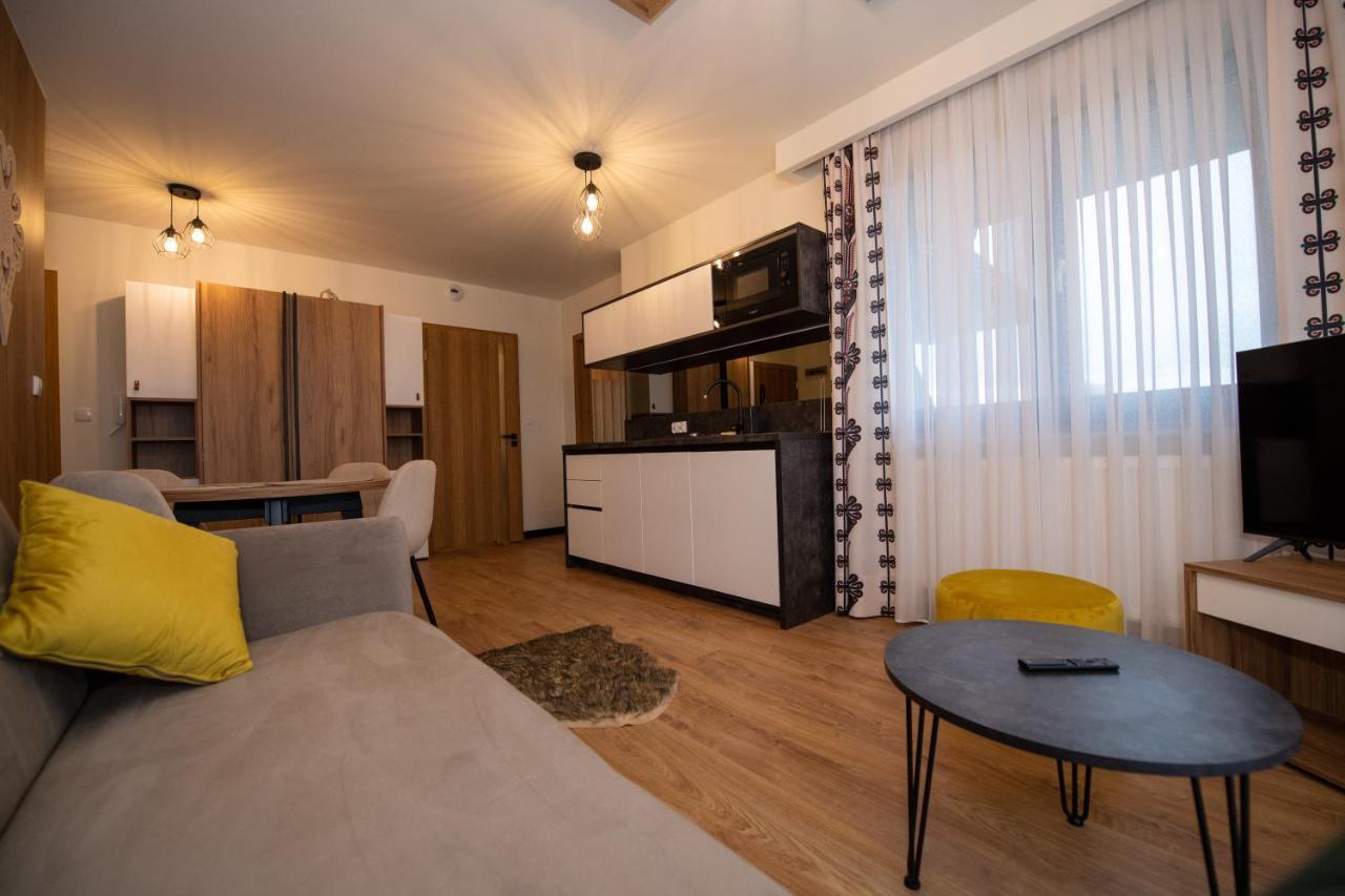Apartamenty Grapa Resort เบียลกาตัทร์ชันสกา ภายนอก รูปภาพ