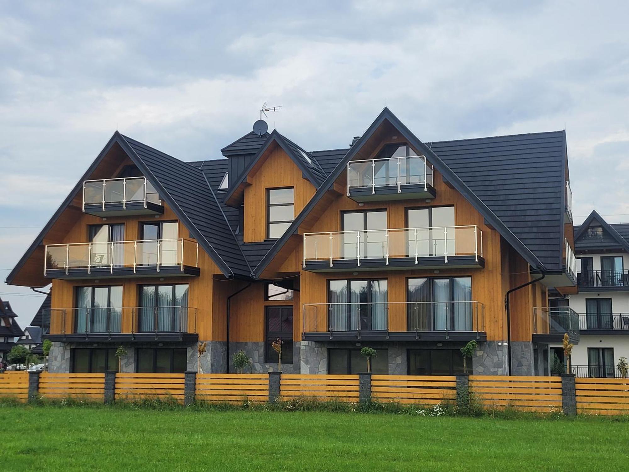 Apartamenty Grapa Resort เบียลกาตัทร์ชันสกา ภายนอก รูปภาพ